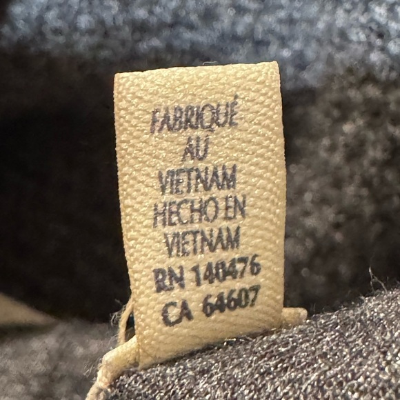 Faherty Gray Knit fold over neck front pocket long sleeve shirt. Size L GUC - Picture 10 of 10